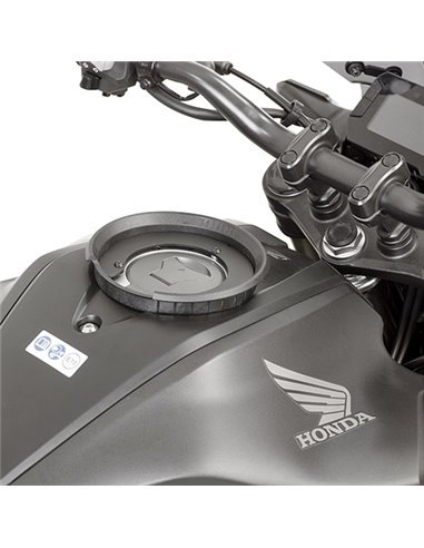 Kit Adaptador Givi Tanlock/TanlockED Honda CB125/300R (18 - 19)